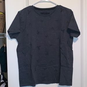 D. Urb Ind. New Zealand T shirt